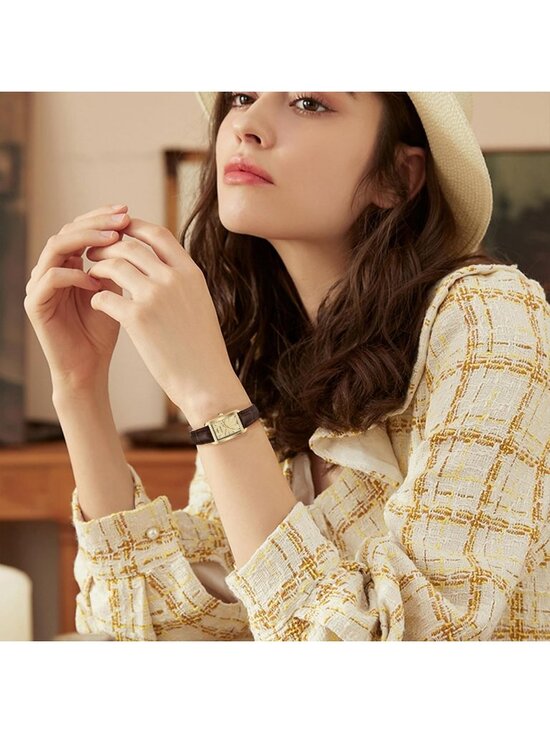 Dainty Vintage Square Leather Strap Watch for Women - Elegant Quartz Gift Idea main image 5